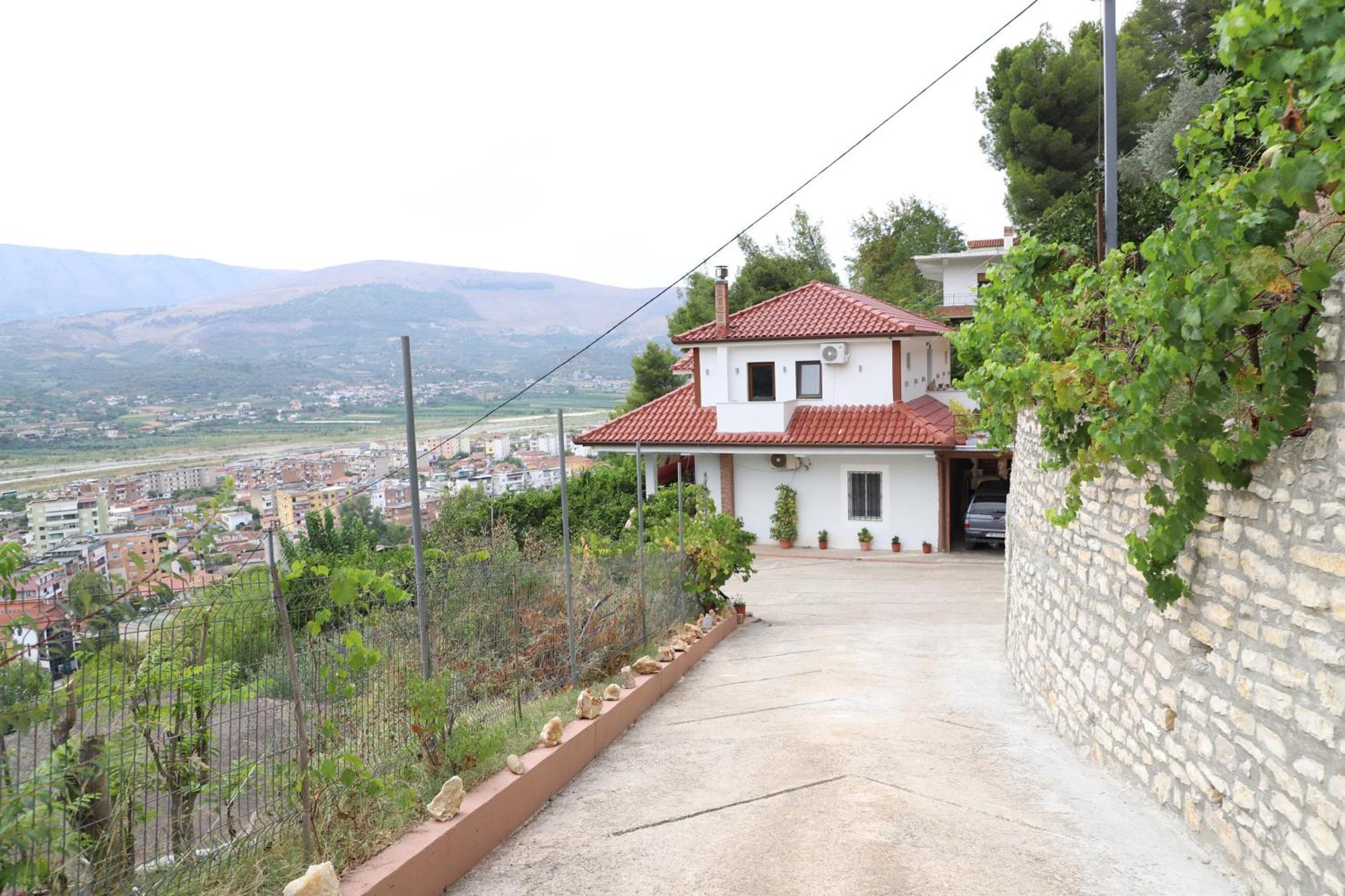 Vila Toska Berat Extérieur photo