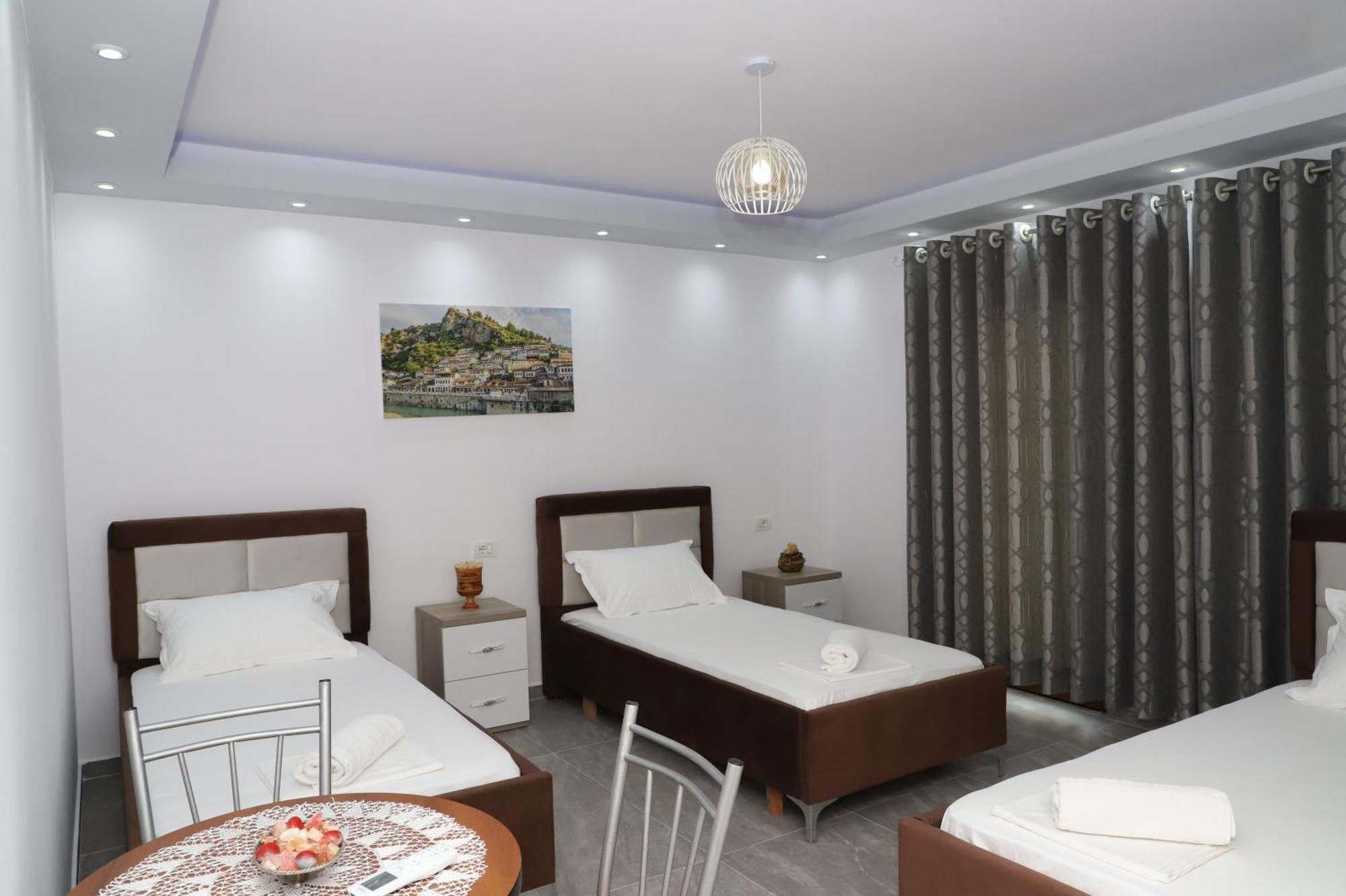 Vila Toska Berat Extérieur photo